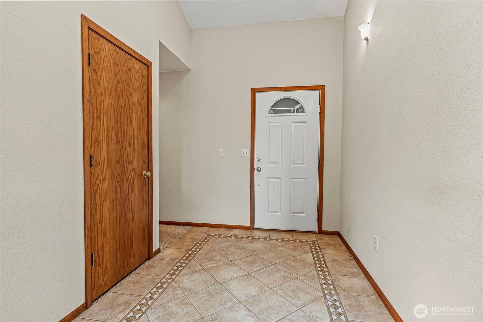 Castle Rock, WA 98611,598 Carnine PL
