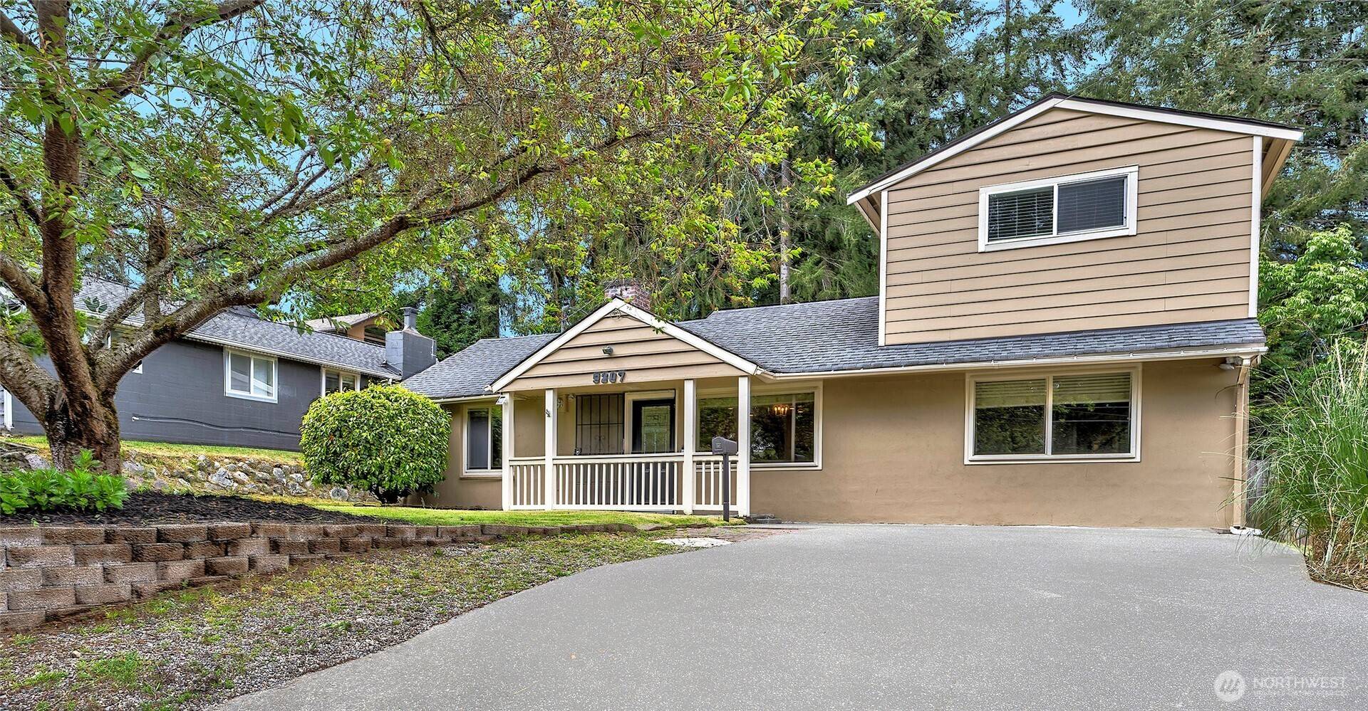 Mountlake Terrace, WA 98043,5207 230th ST SW