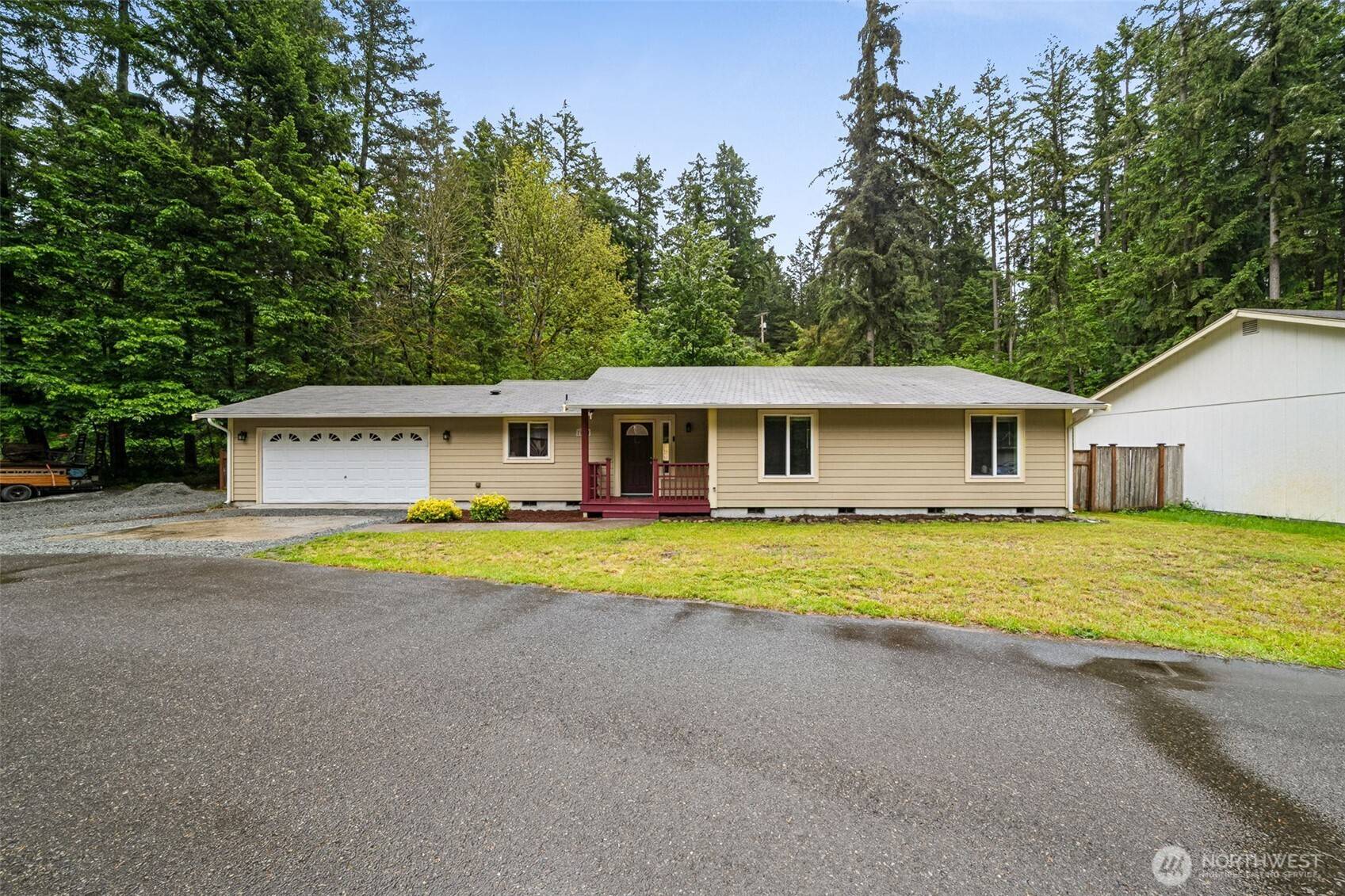 Yelm, WA 98597,21711 Beachside DR SE