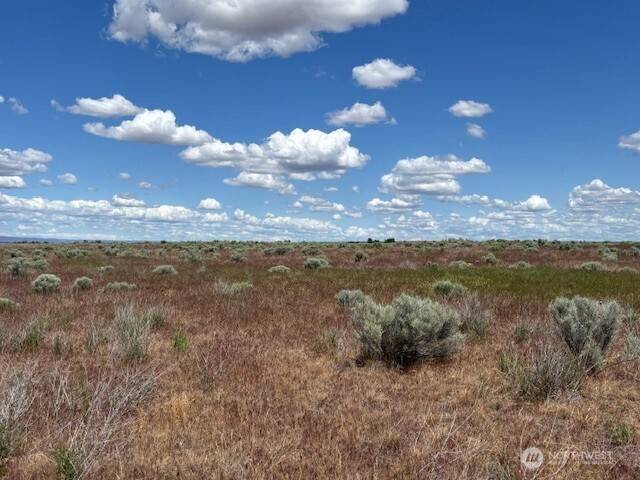 Moses Lake, WA 98837,3722 Road 7.8 NE