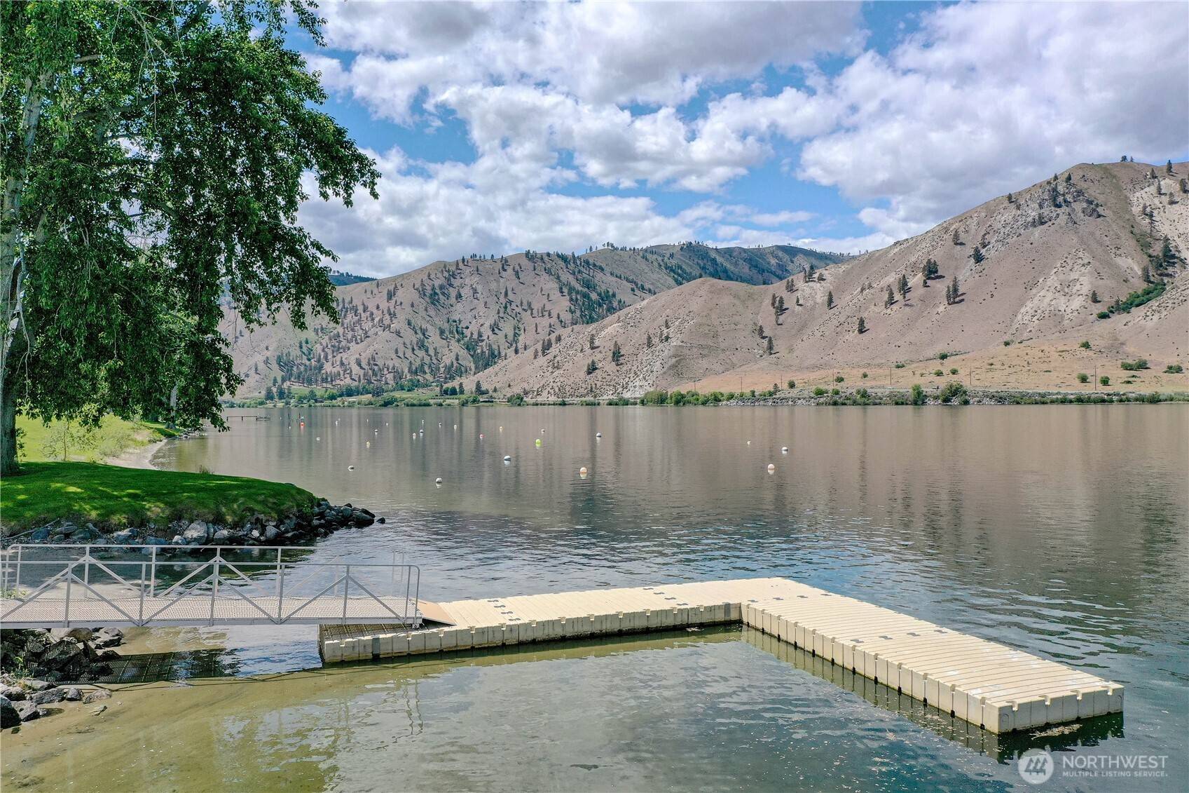 Orondo, WA 98843,421 Lakeview DR