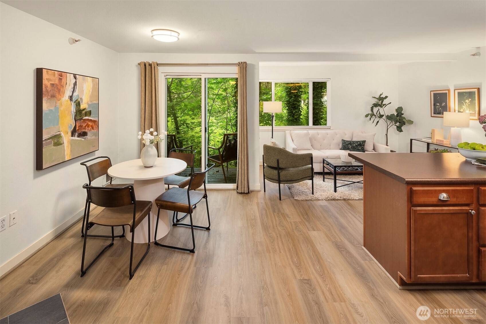 Issaquah, WA 98027,700 Front ST S #D106