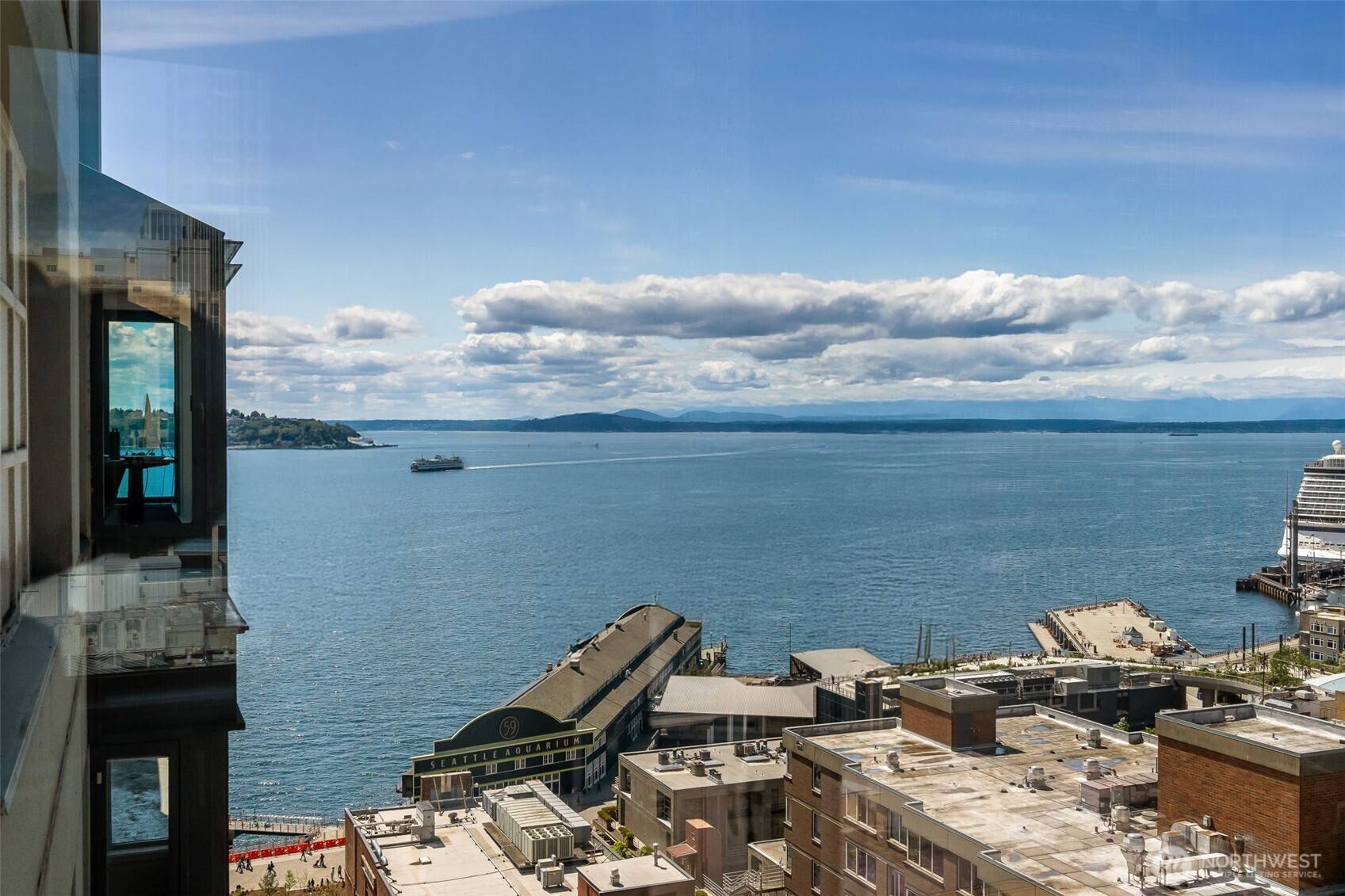 Seattle, WA 98101,98 Union ST #1210