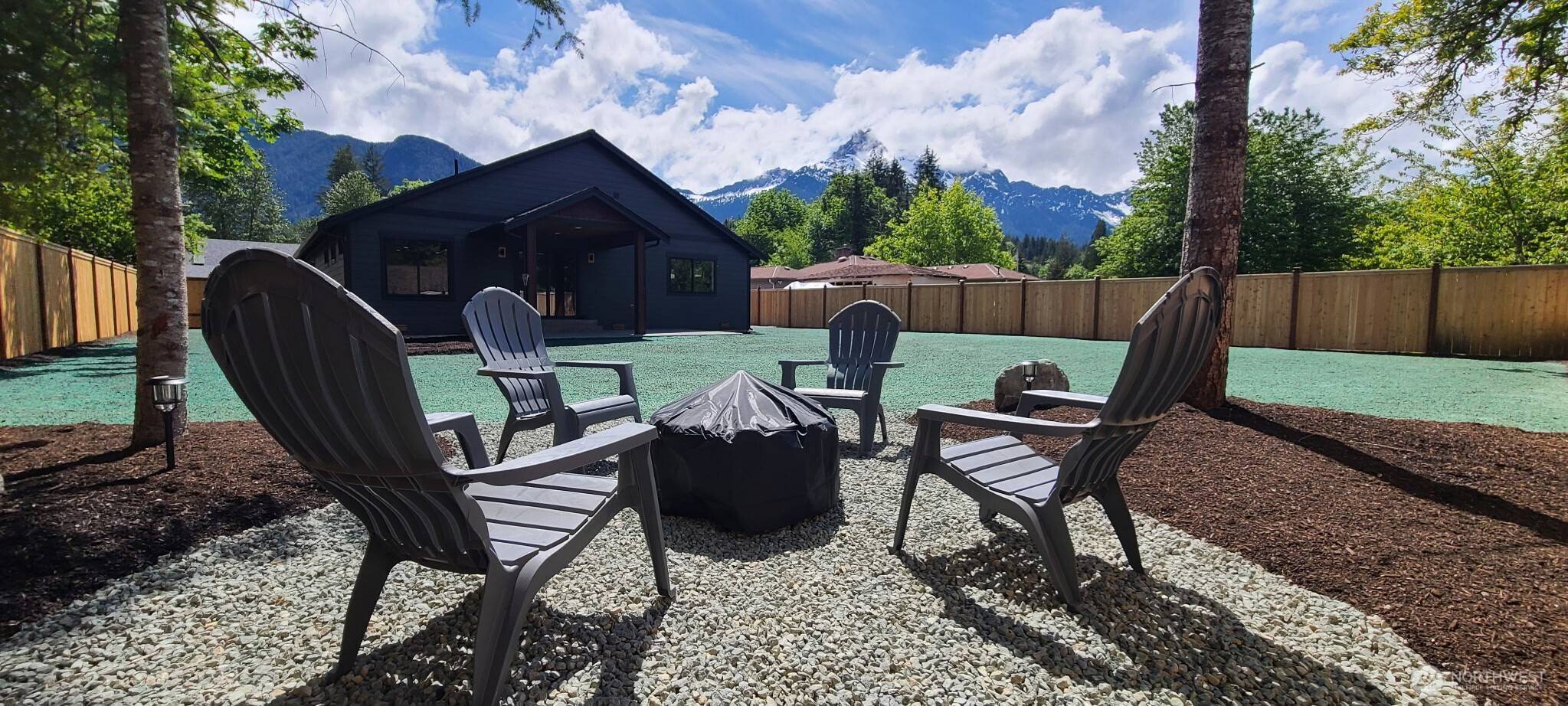 Darrington, WA 98241,1212 Cascade ST