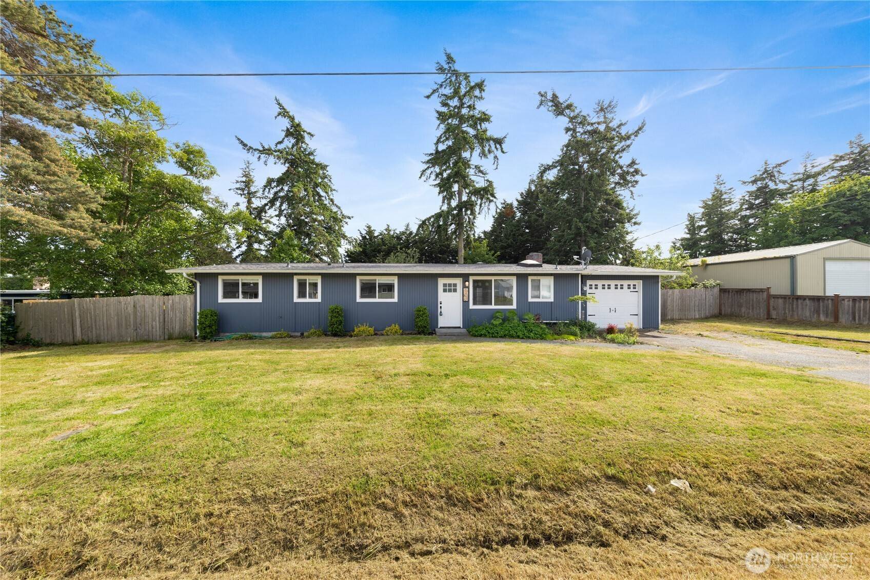 Oak Harbor, WA 98277,823 Walker AVE