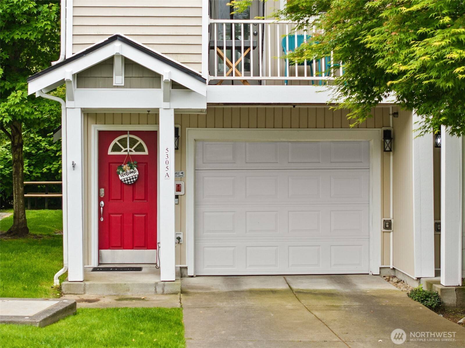 Tacoma, WA 98446,5305 Military RD E #A