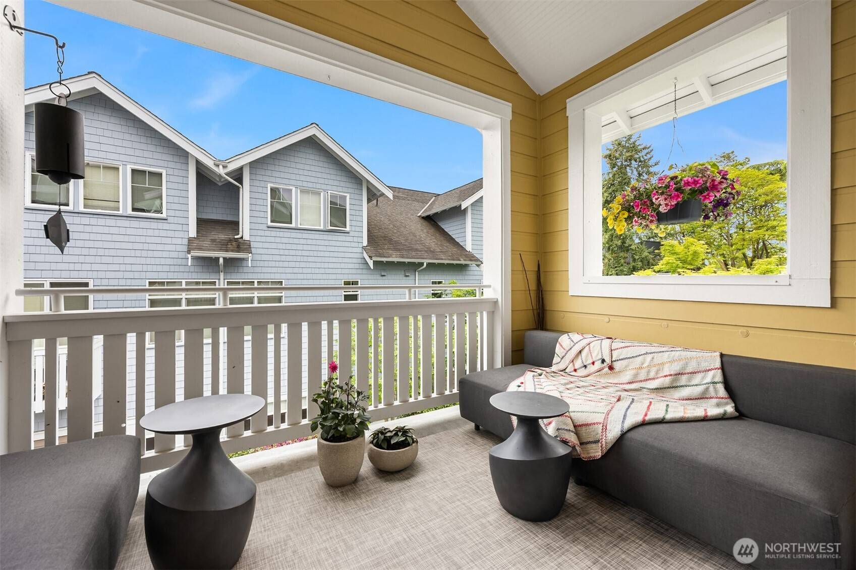 Bainbridge Island, WA 98110,156 Hall Brothers LOOP NE #201