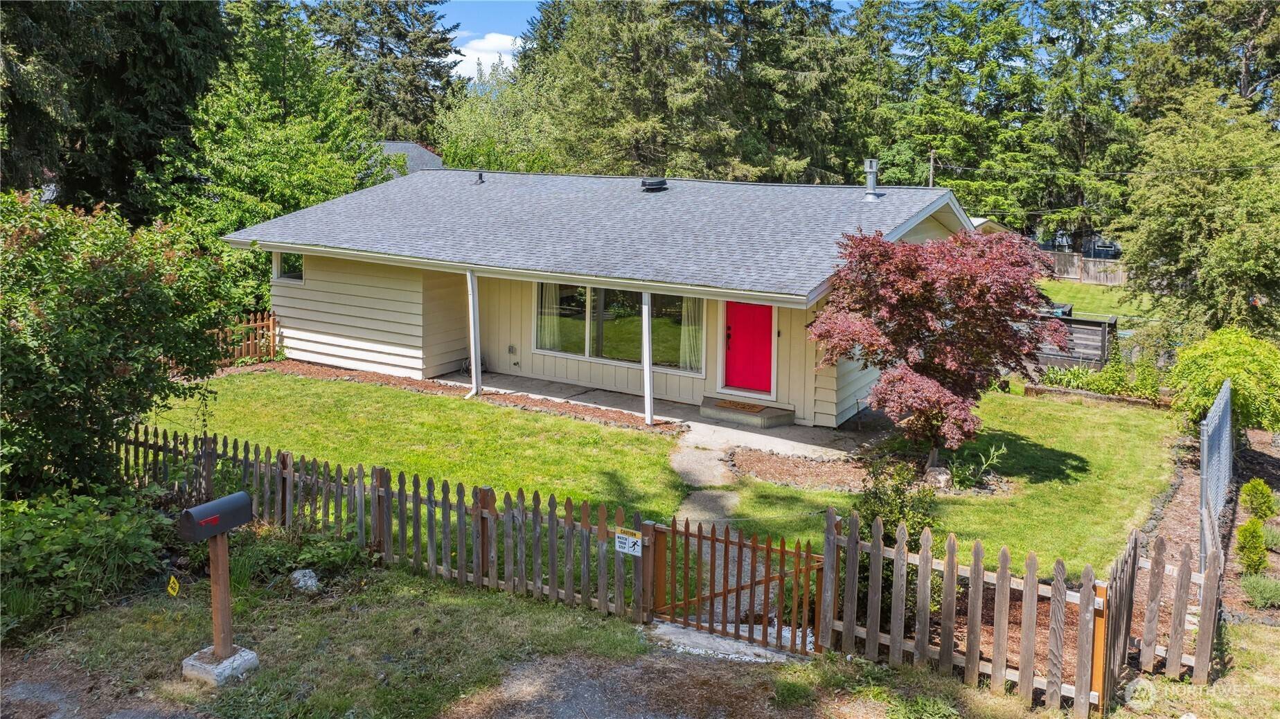 Port Orchard, WA 98366,533 Radey RD
