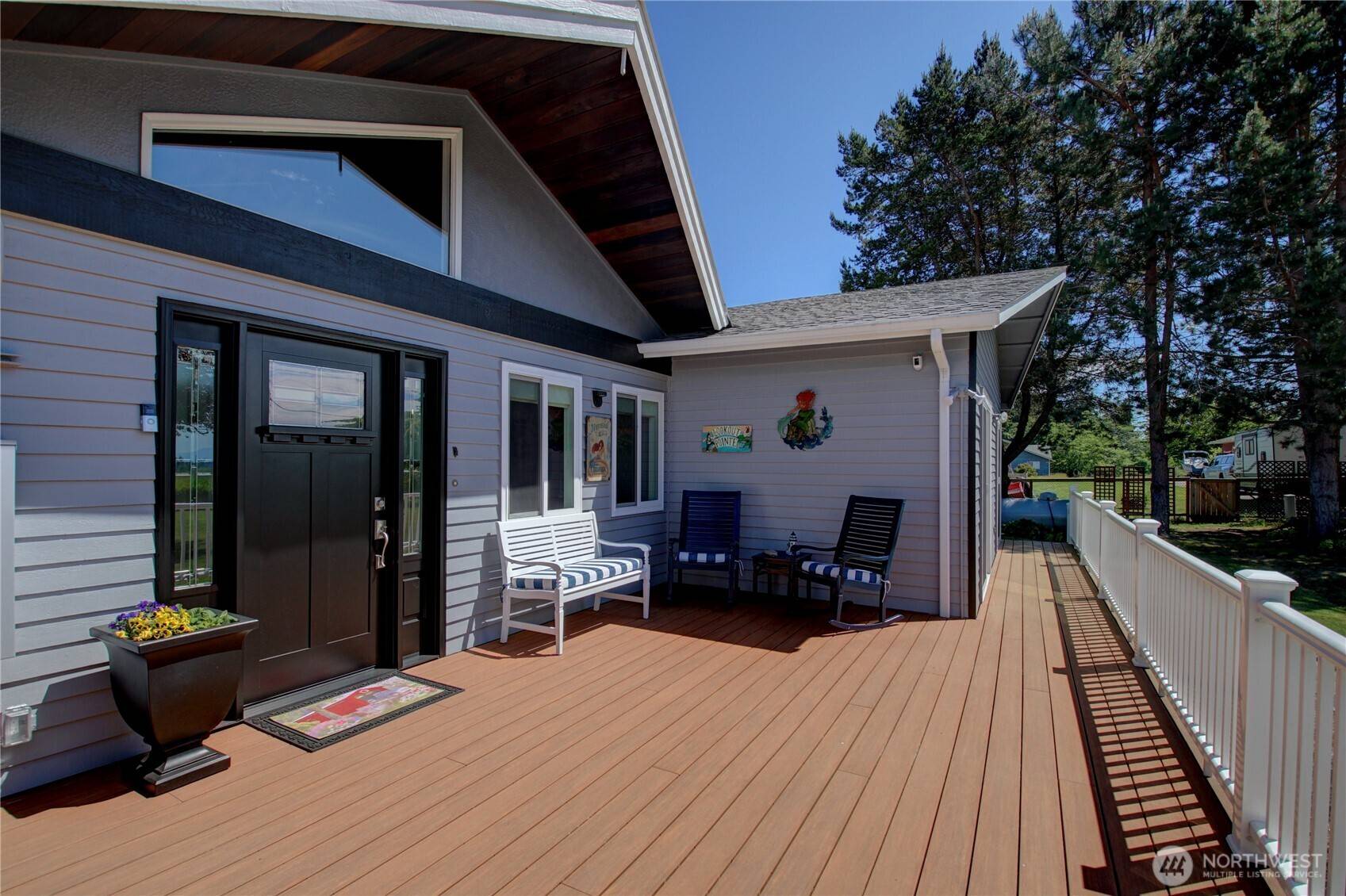 Oak Harbor, WA 98277,793 Starwana CT