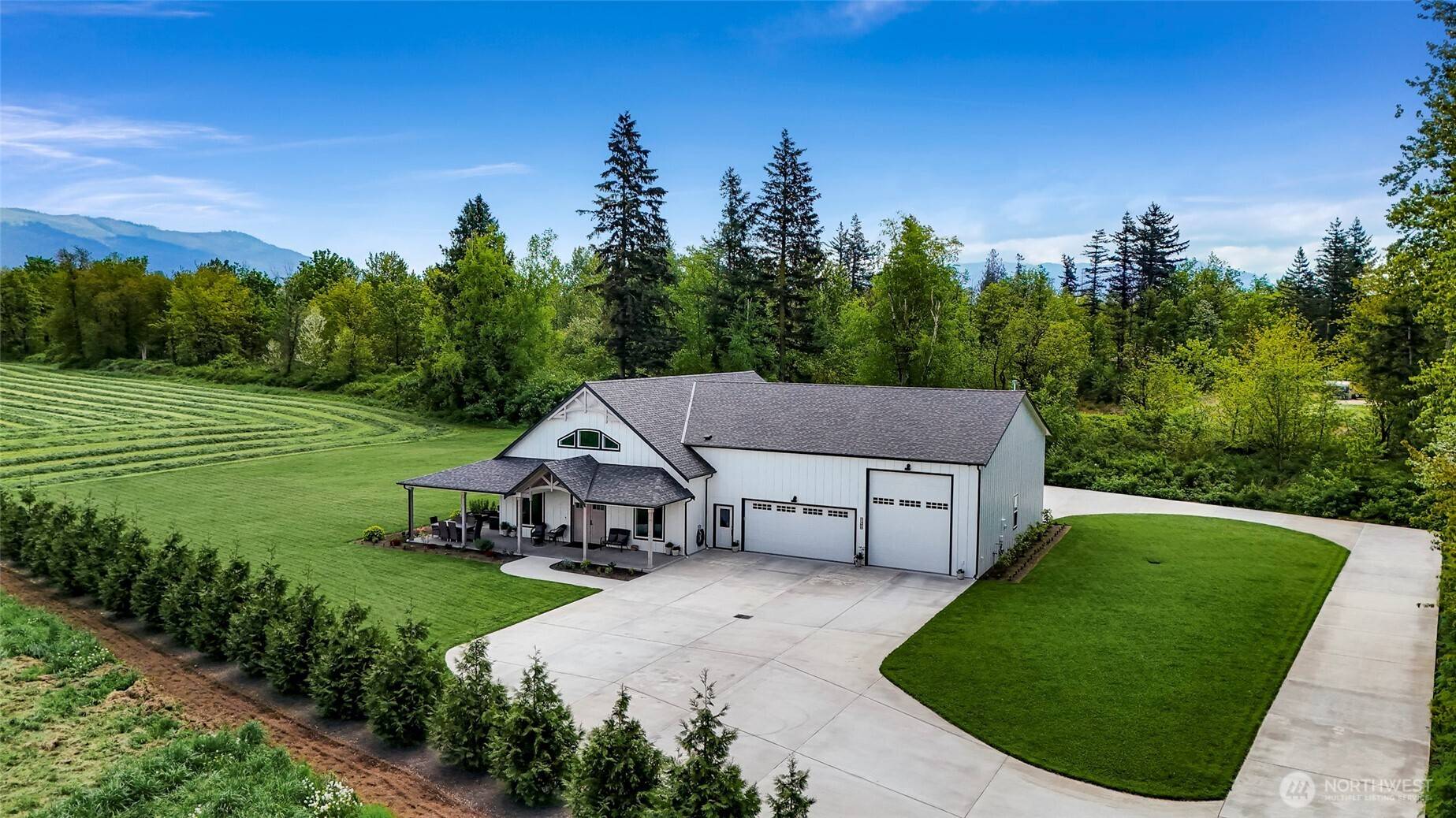 Everson, WA 98247,2495 River Rock DR