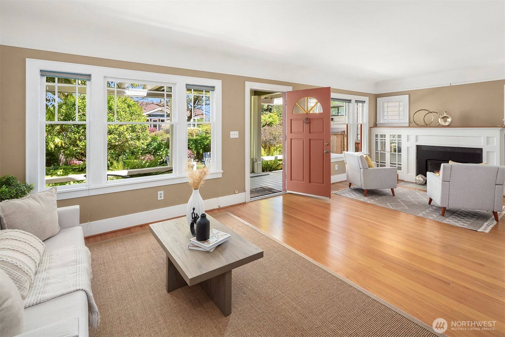 Edmonds, WA 98020,642 Elm ST