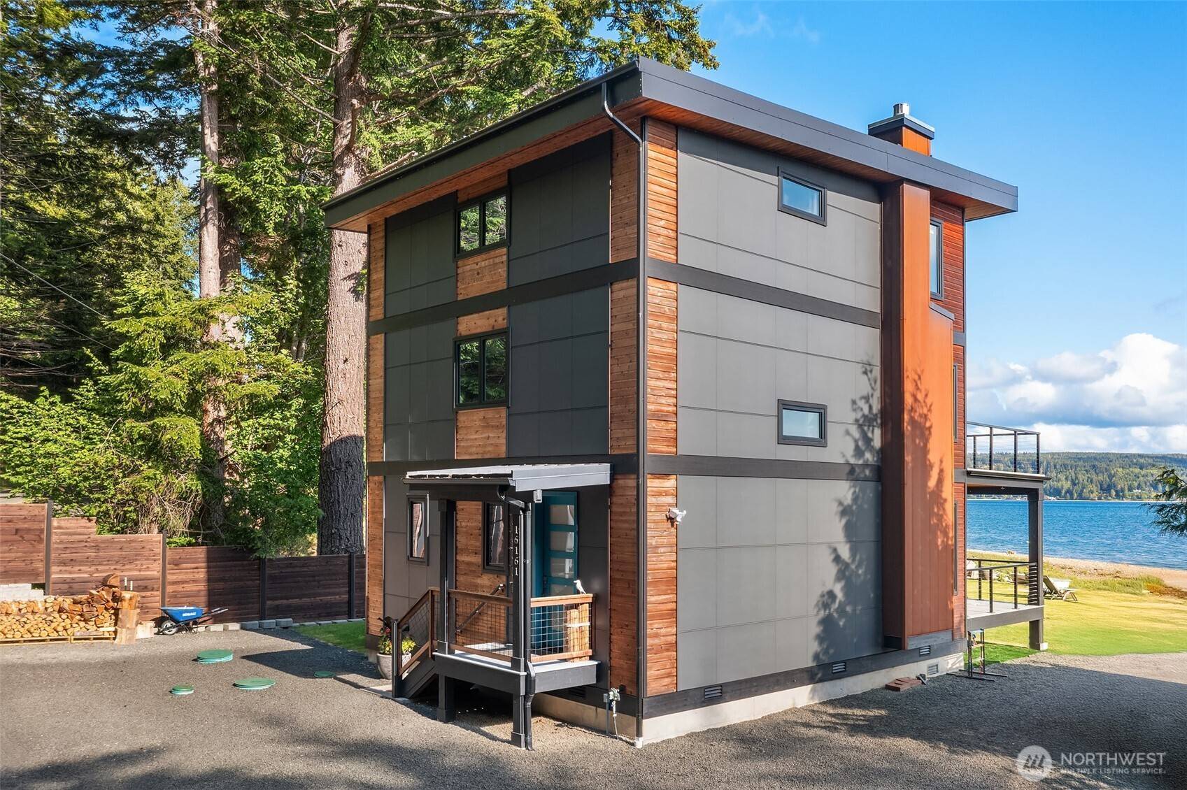Tahuya, WA 98588,16161 NE North Shore RD