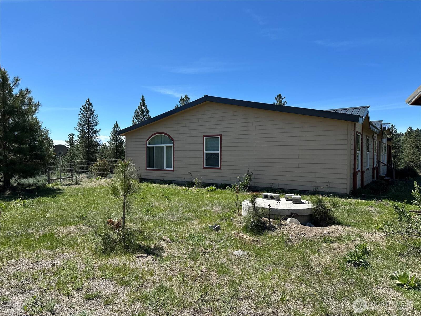 Tonasket, WA 98855,152 High Country DR E
