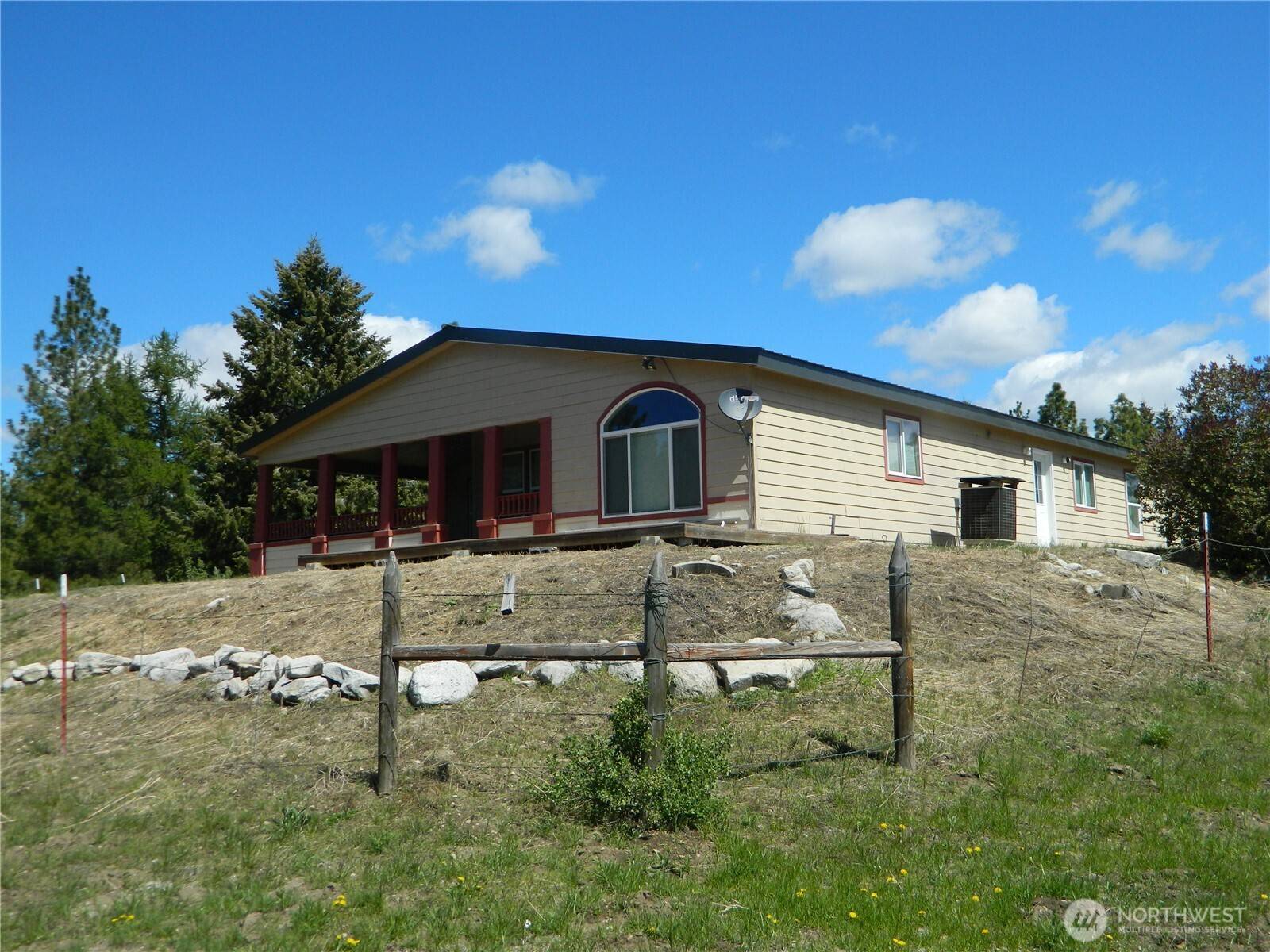 Tonasket, WA 98855,152 High Country DR E