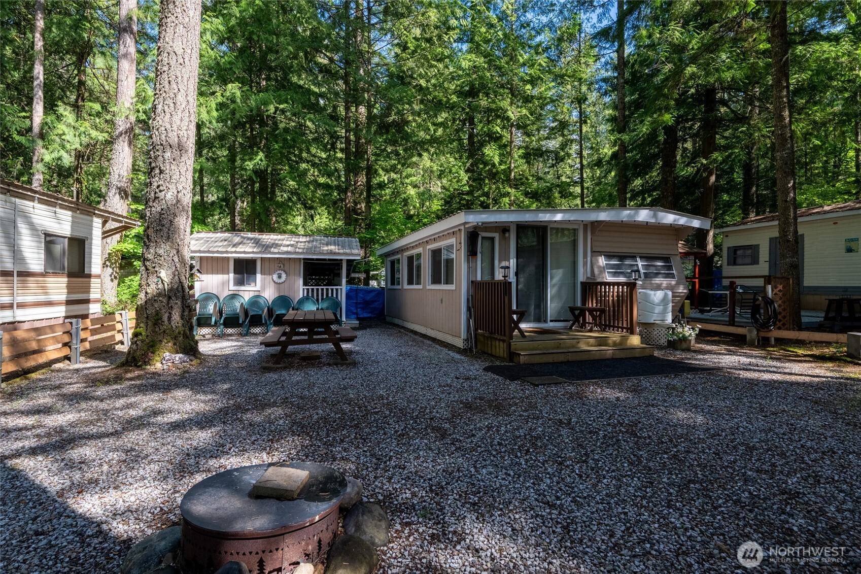 Deming, WA 98244,110 6 Riverside DR