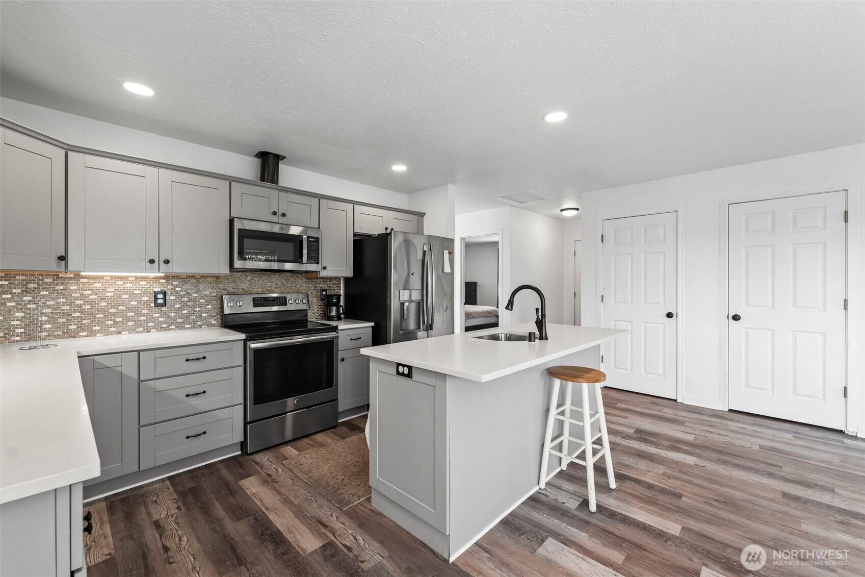 Tacoma, WA 98405,1814 G ST S