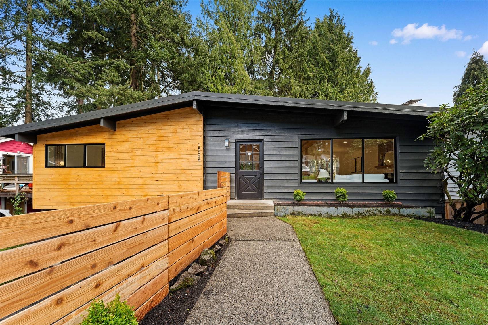 Shoreline, WA 98133,18038 Wallingford AVE N