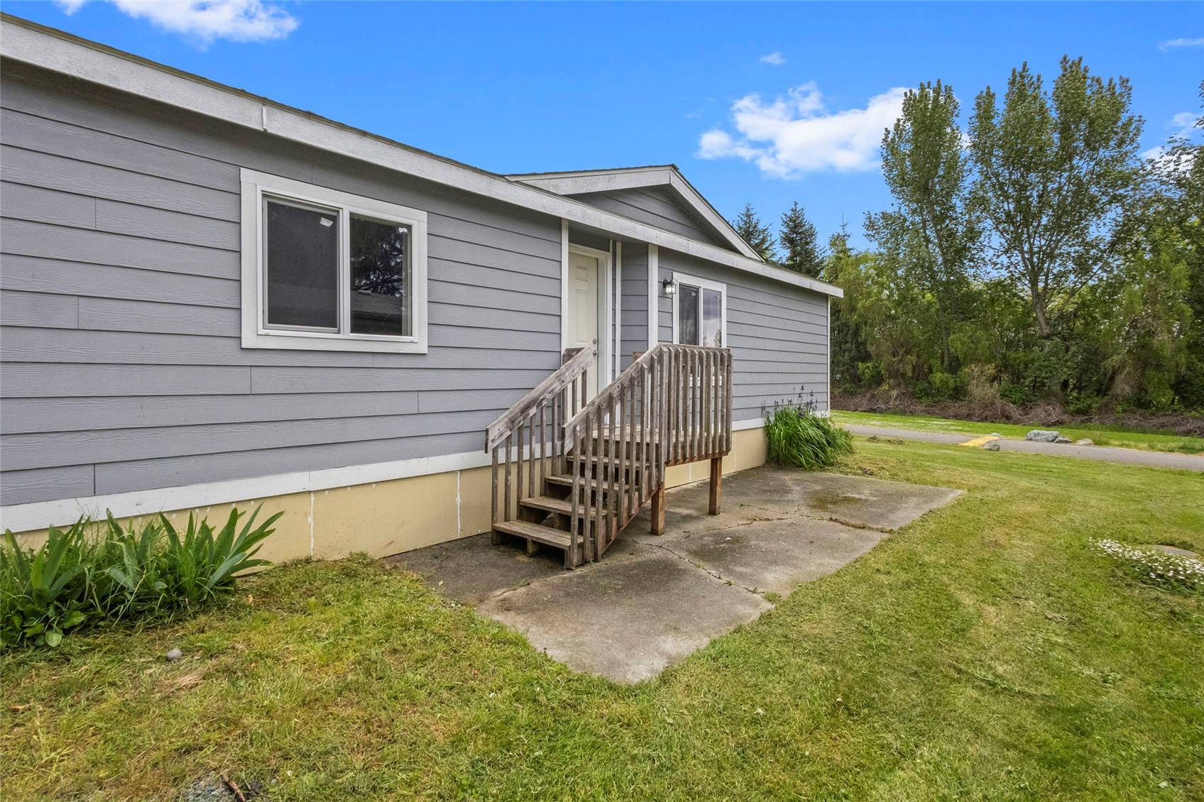 Oak Harbor, WA 98277,306 Silverspur