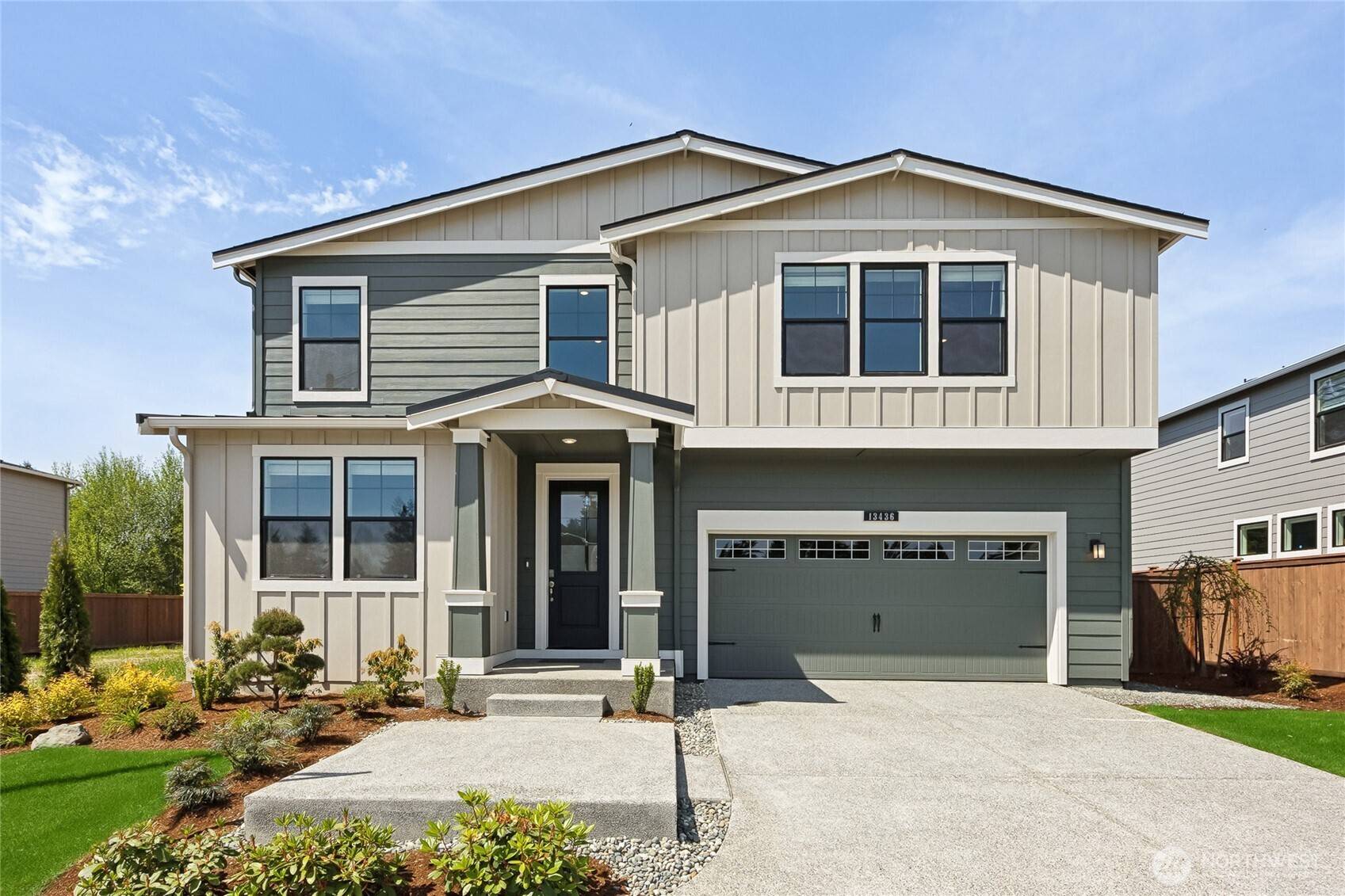 Kirkland, WA 98033,10532 135th AVE NE #32
