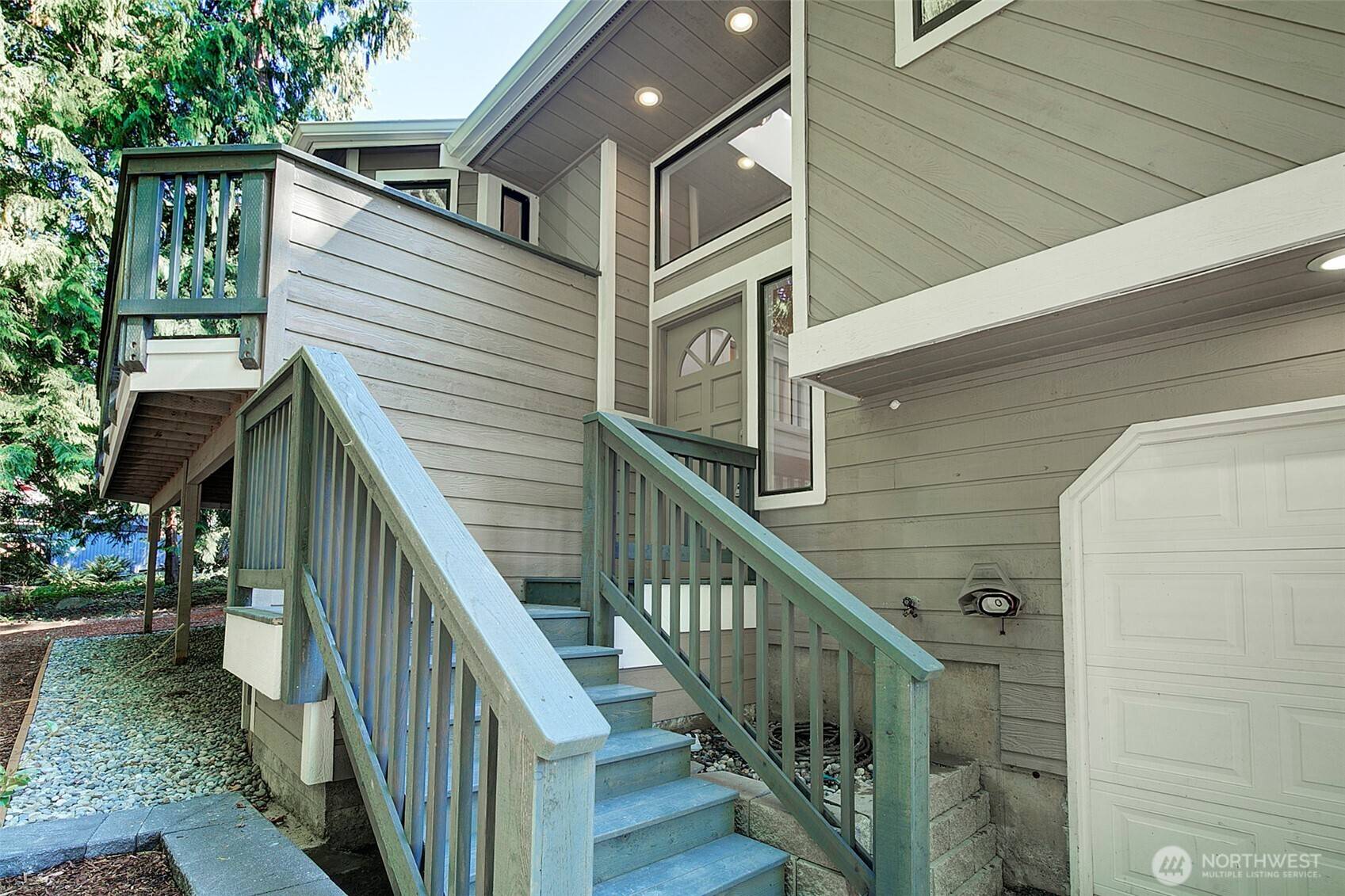 Sammamish, WA 98074,4 211th PL SE