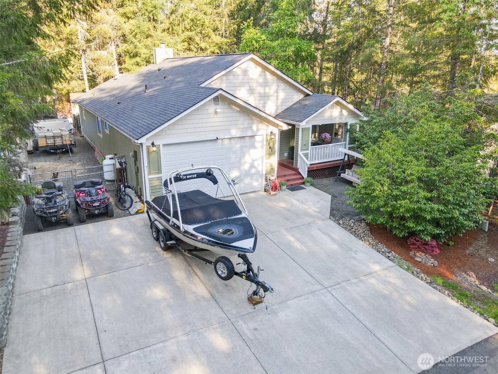 Hoodsport, WA 98548,161 N Hamma Hamma DR E