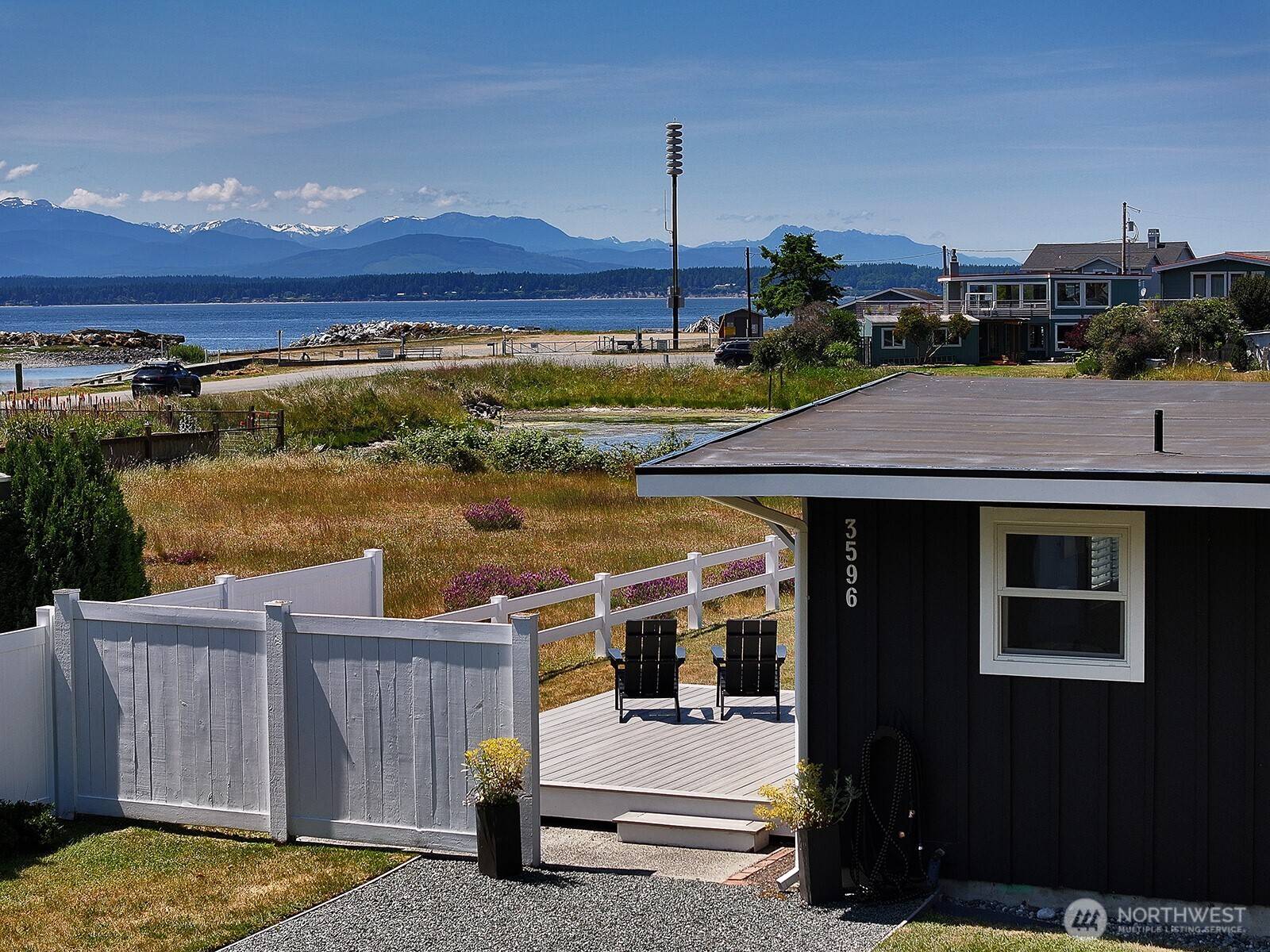 Greenbank, WA 98253,3596 Shell ST