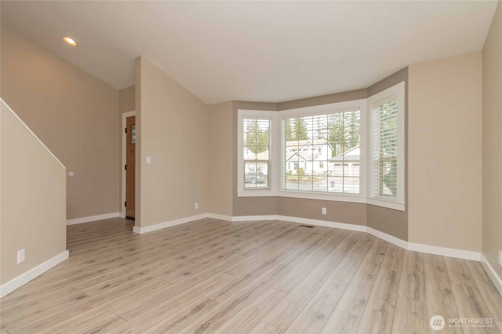 Maple Valley, WA 98038,25821 Lake Wilderness Country Club DR SE