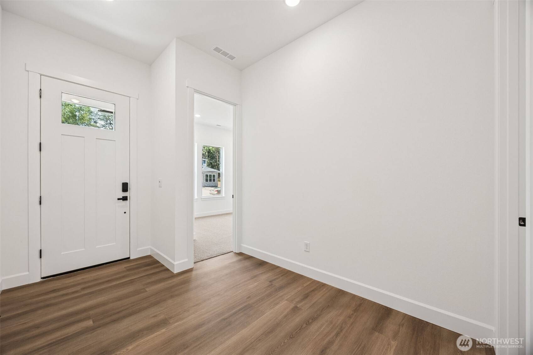 Lake Stevens, WA 98258,10610 134th DR NE #111