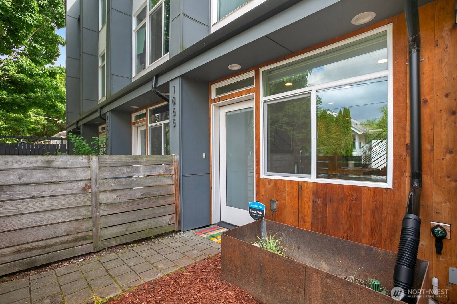 Seattle, WA 98108,1055 S Cloverdale