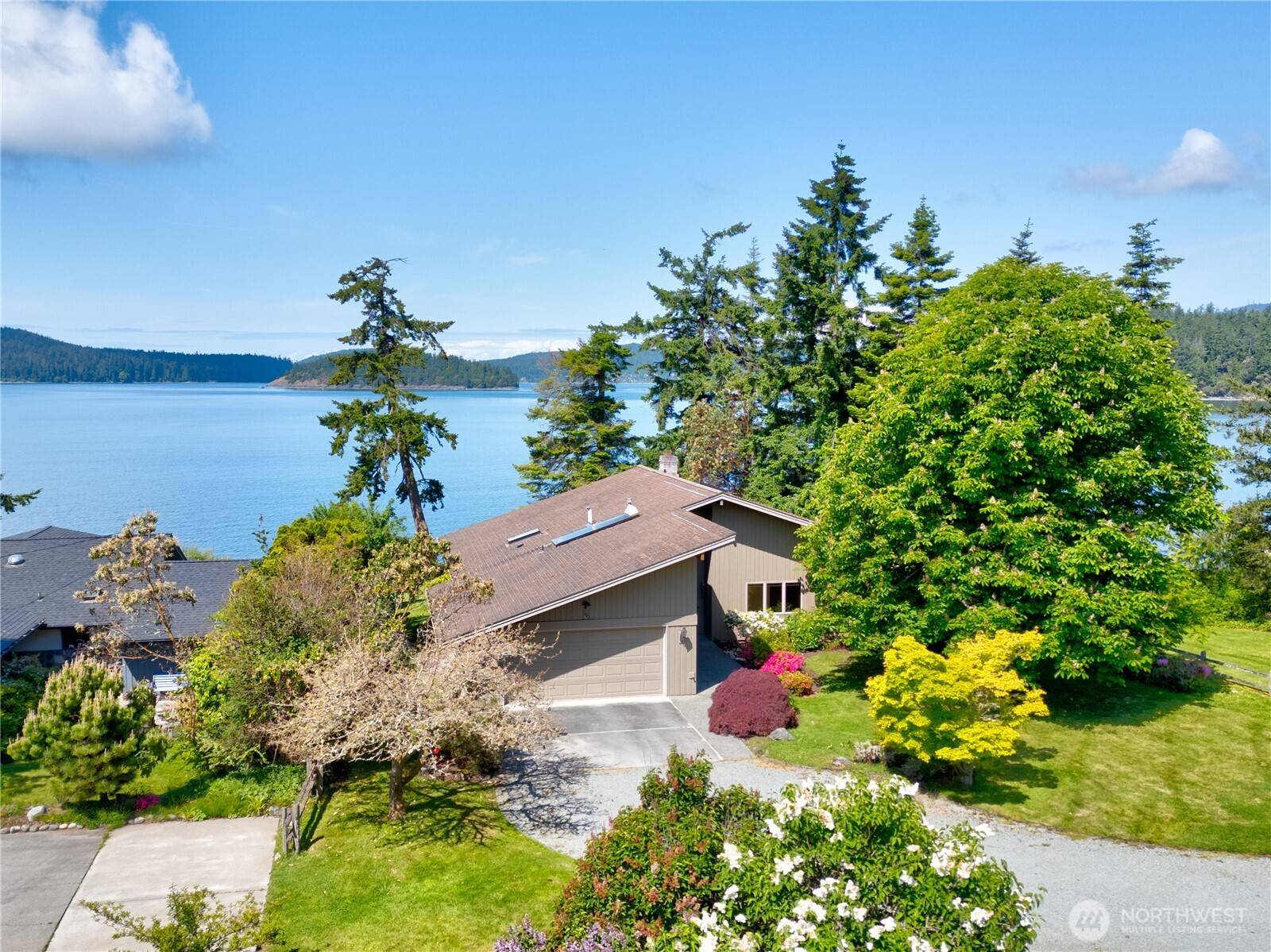 La Conner, WA 98257,16004 Snee Oosh Rd