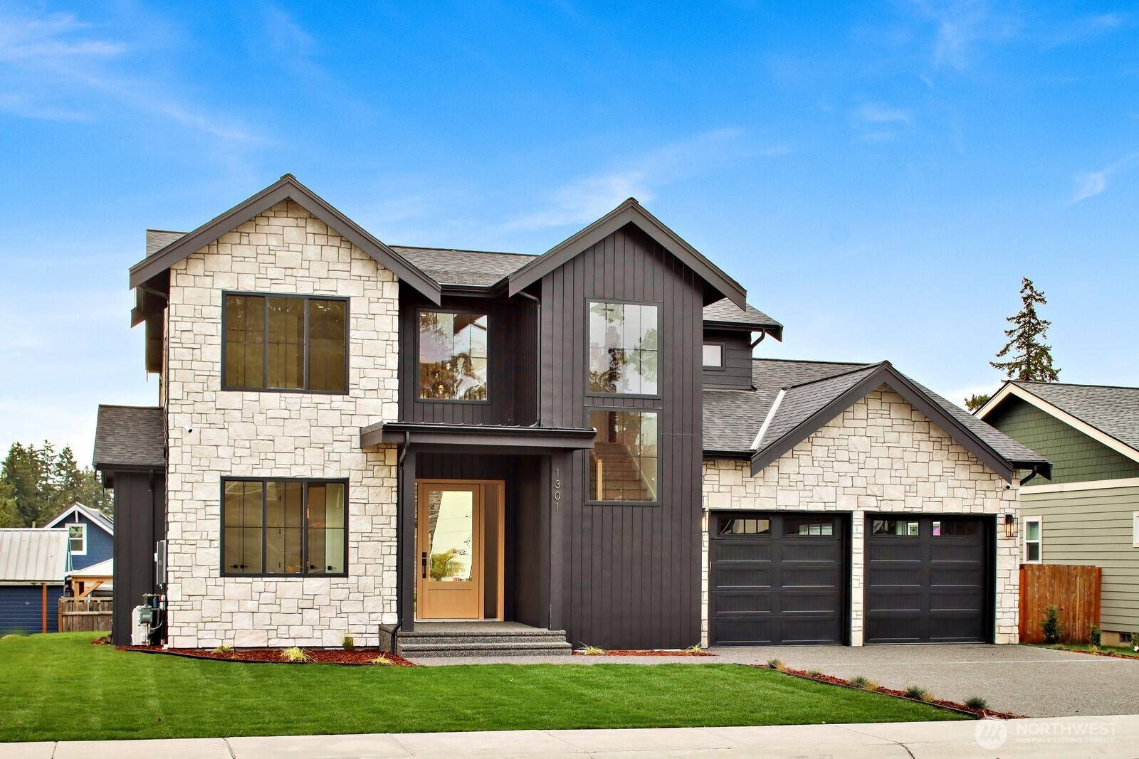 Blaine, WA 98230,1301 Leighton ST