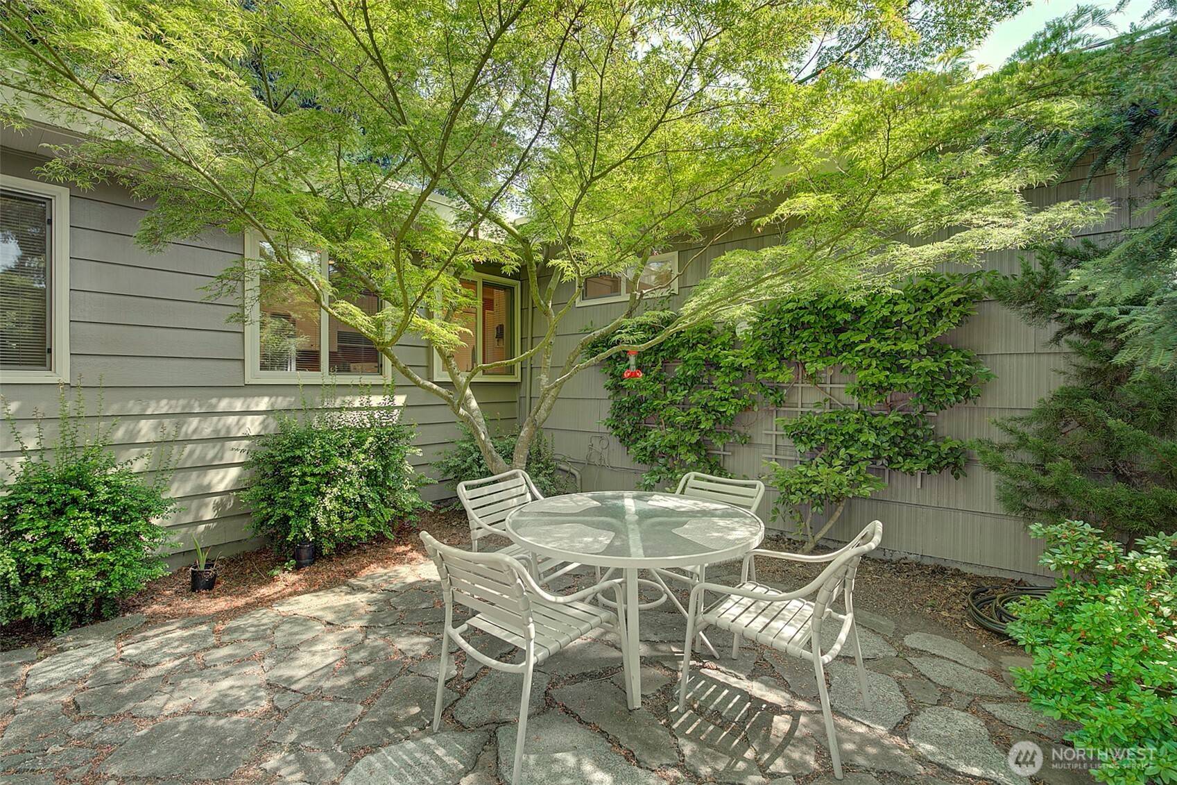 Seattle, WA 98177,614 NW 126th PL