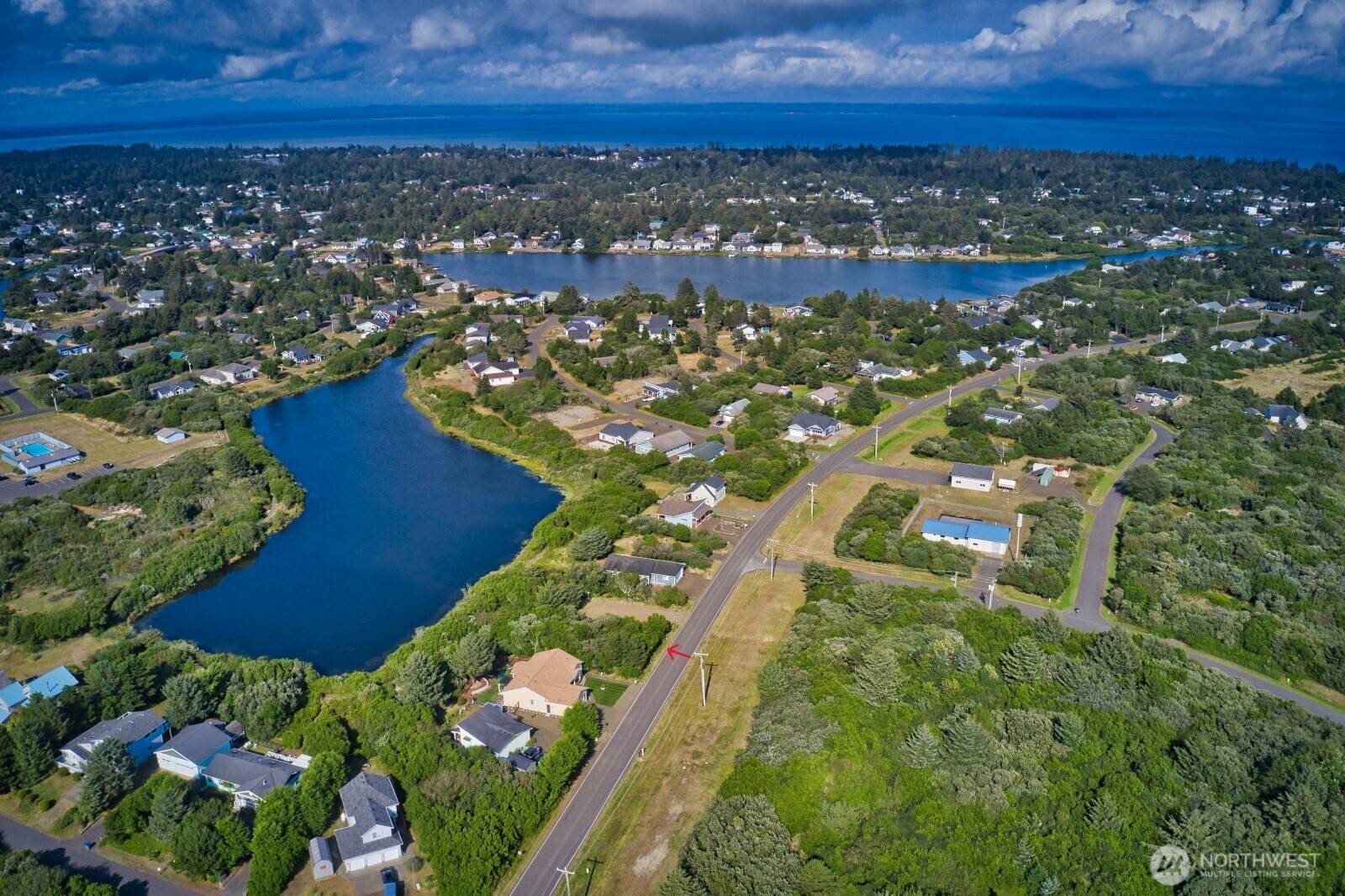 Ocean Shores, WA 98569,384 Marine View DR SW