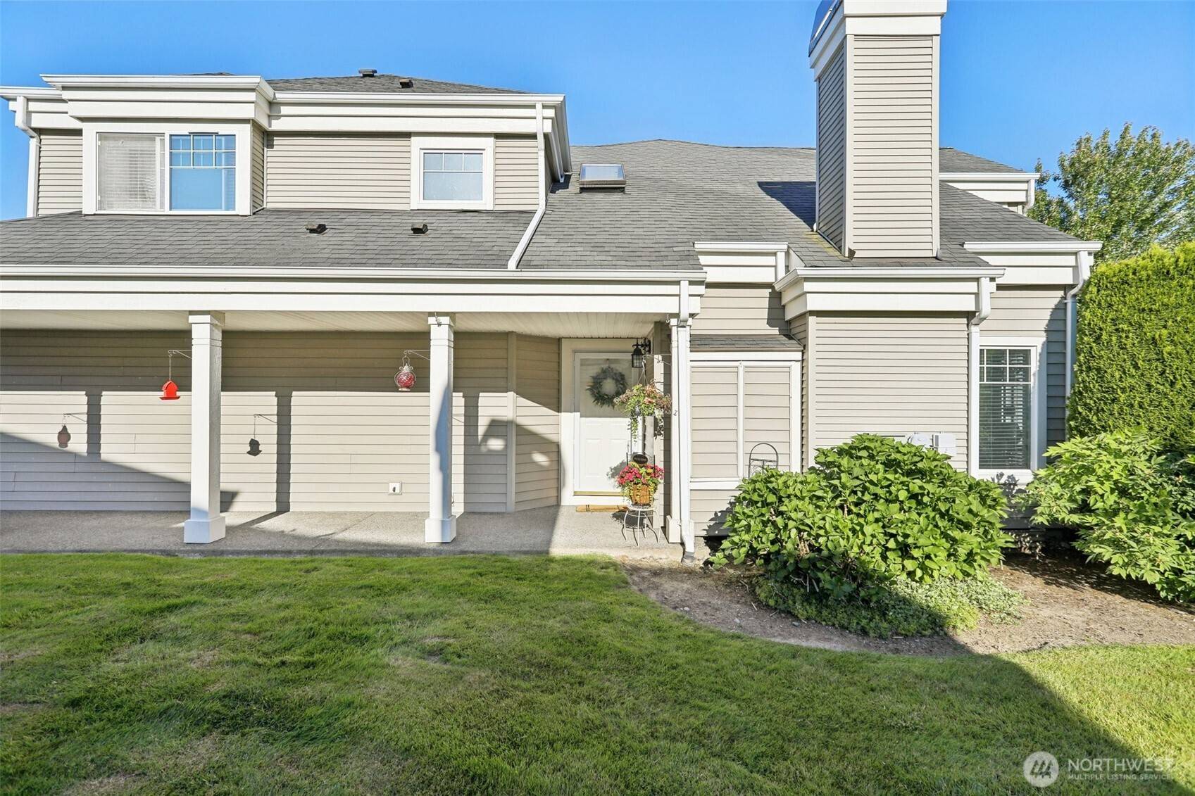 Kent, WA 98032,5417 S 237th PL #14-4