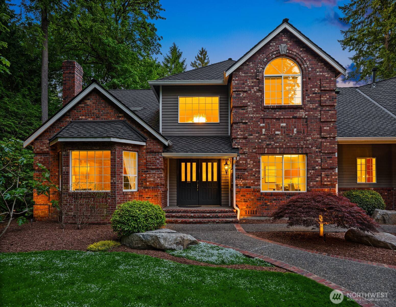 Woodinville, WA 98072,23401 82nd AVE SE