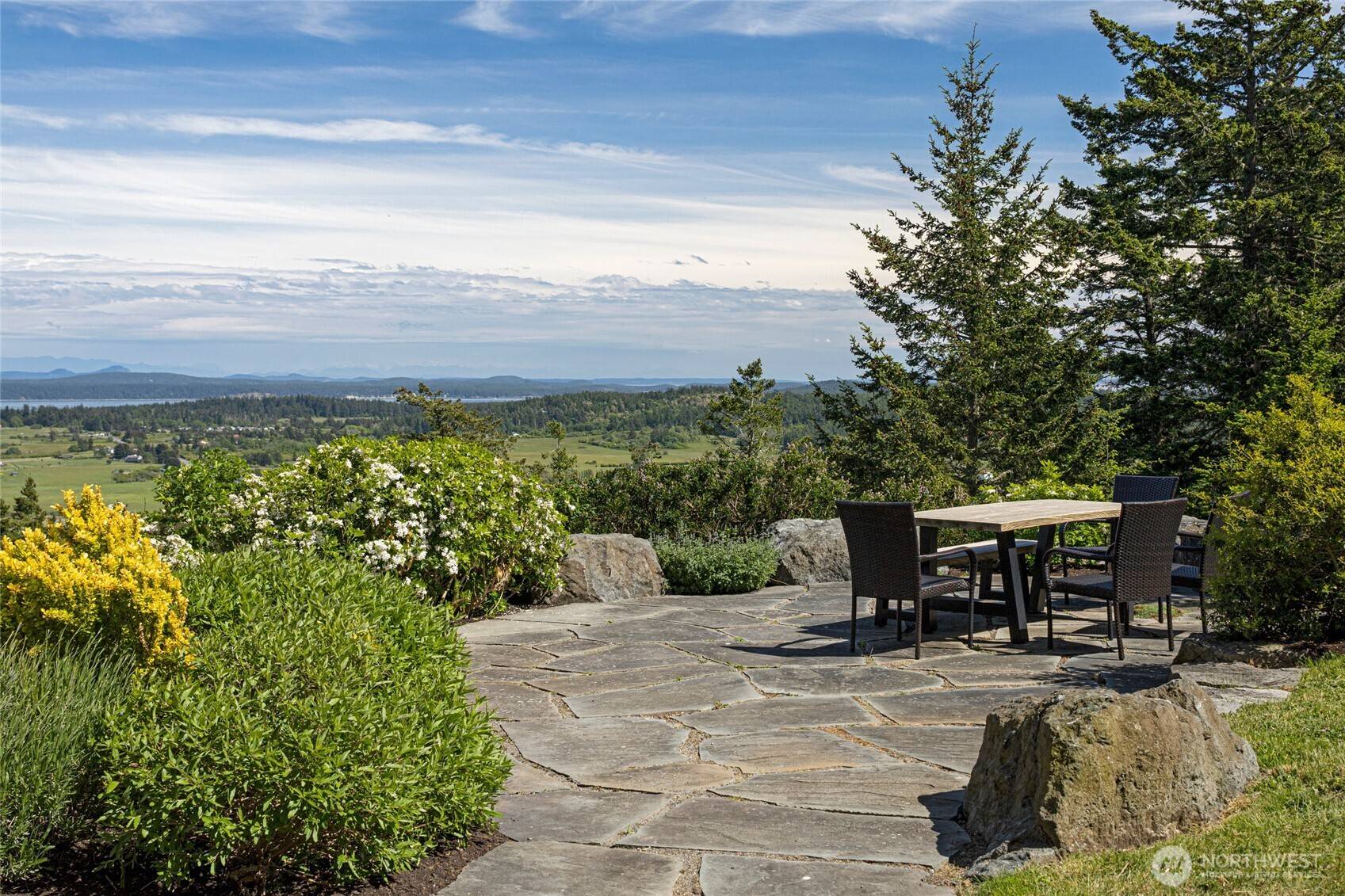 Friday Harbor, WA 98250,148 Yarrow RD