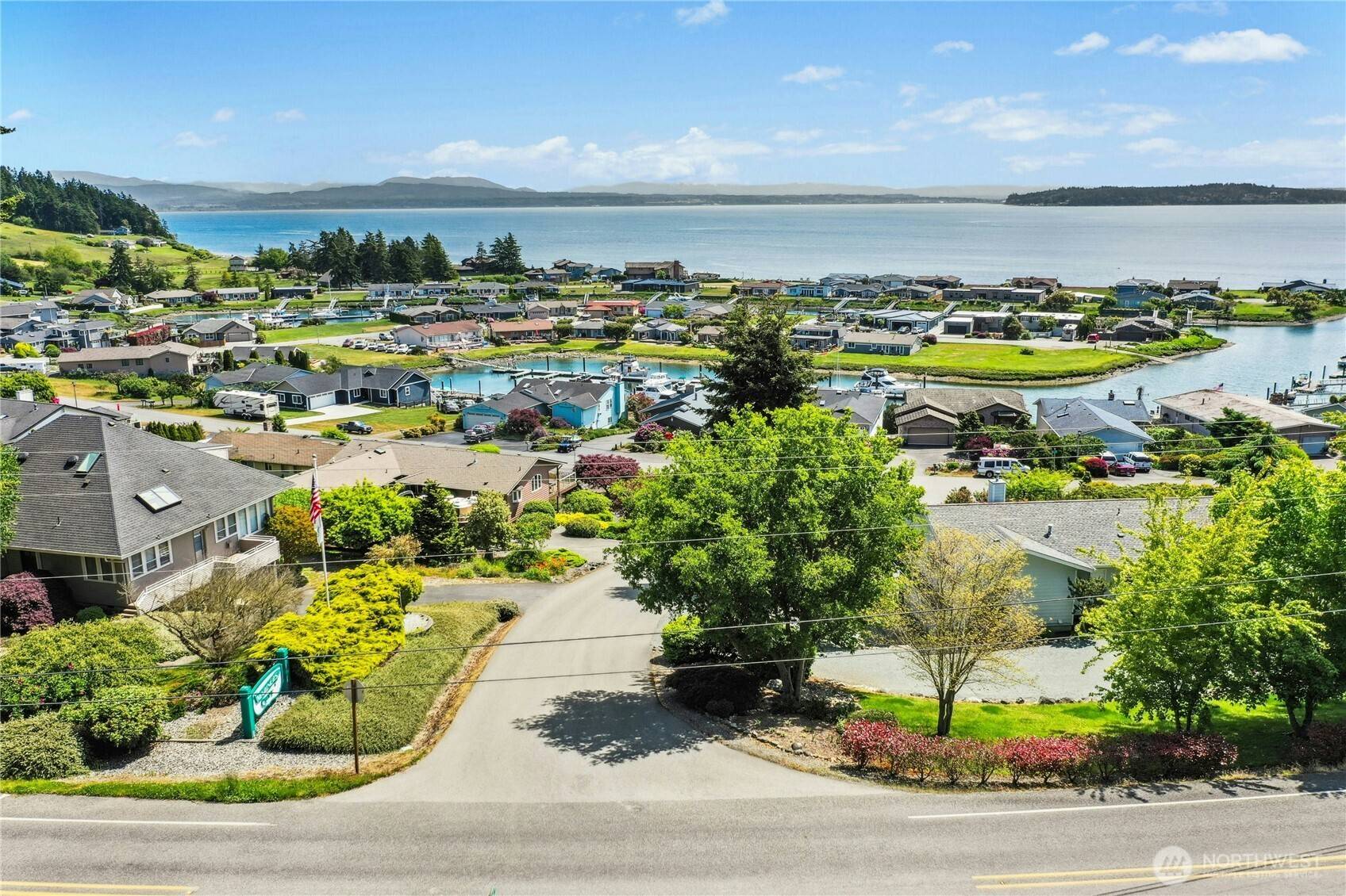 Oak Harbor, WA 98277,1823 Polnell RD