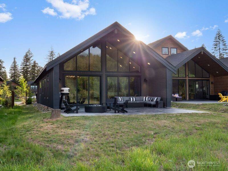 Cle Elum, WA 98922,30 Symphony CT