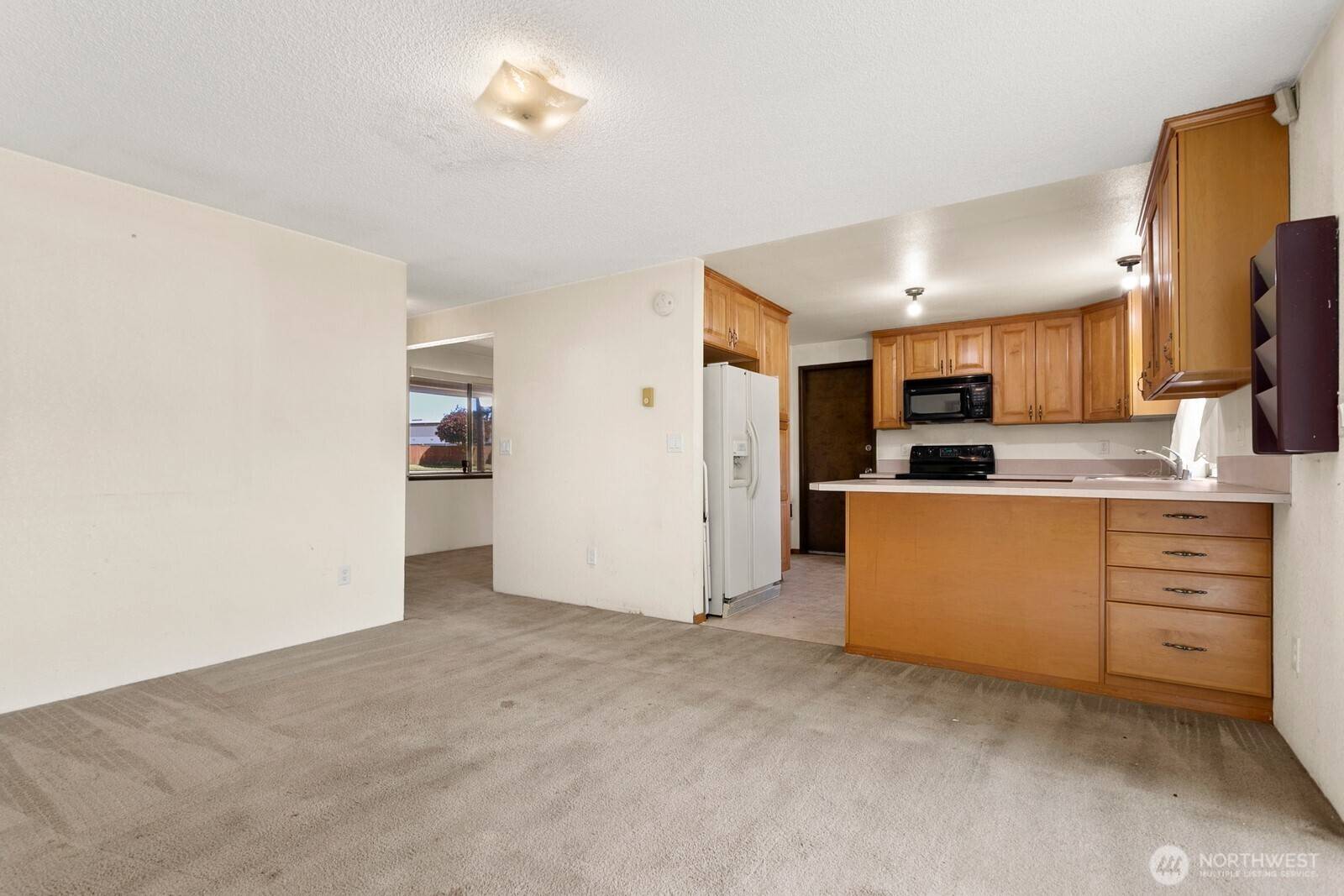 Fife, WA 98424,6314 Valley AVE E