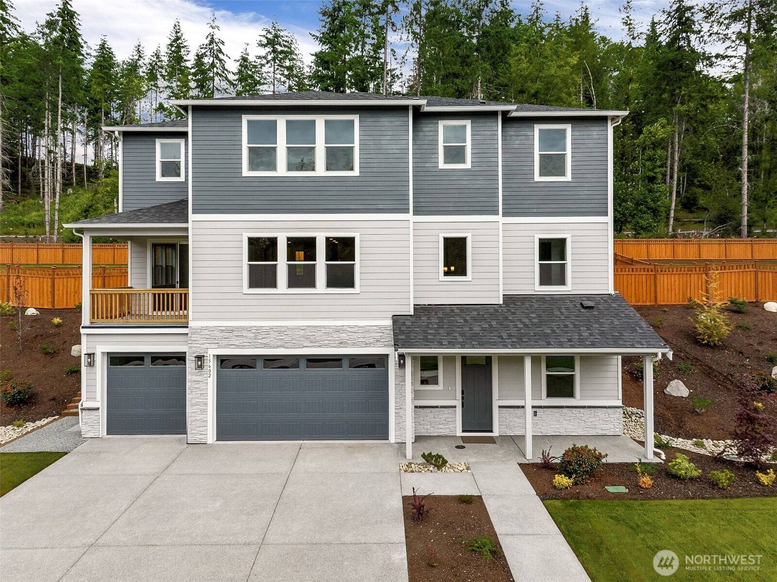 Bonney Lake, WA 98391,15602 210th AVE E #314
