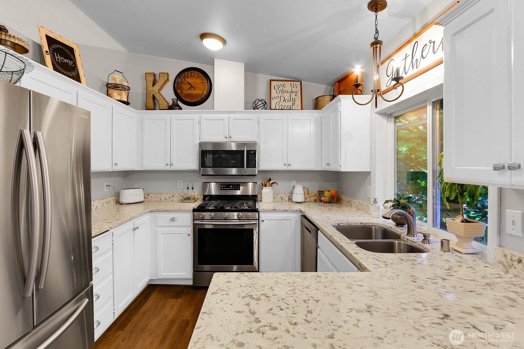 Lake Tapps, WA 98391,4421 166th AVE E
