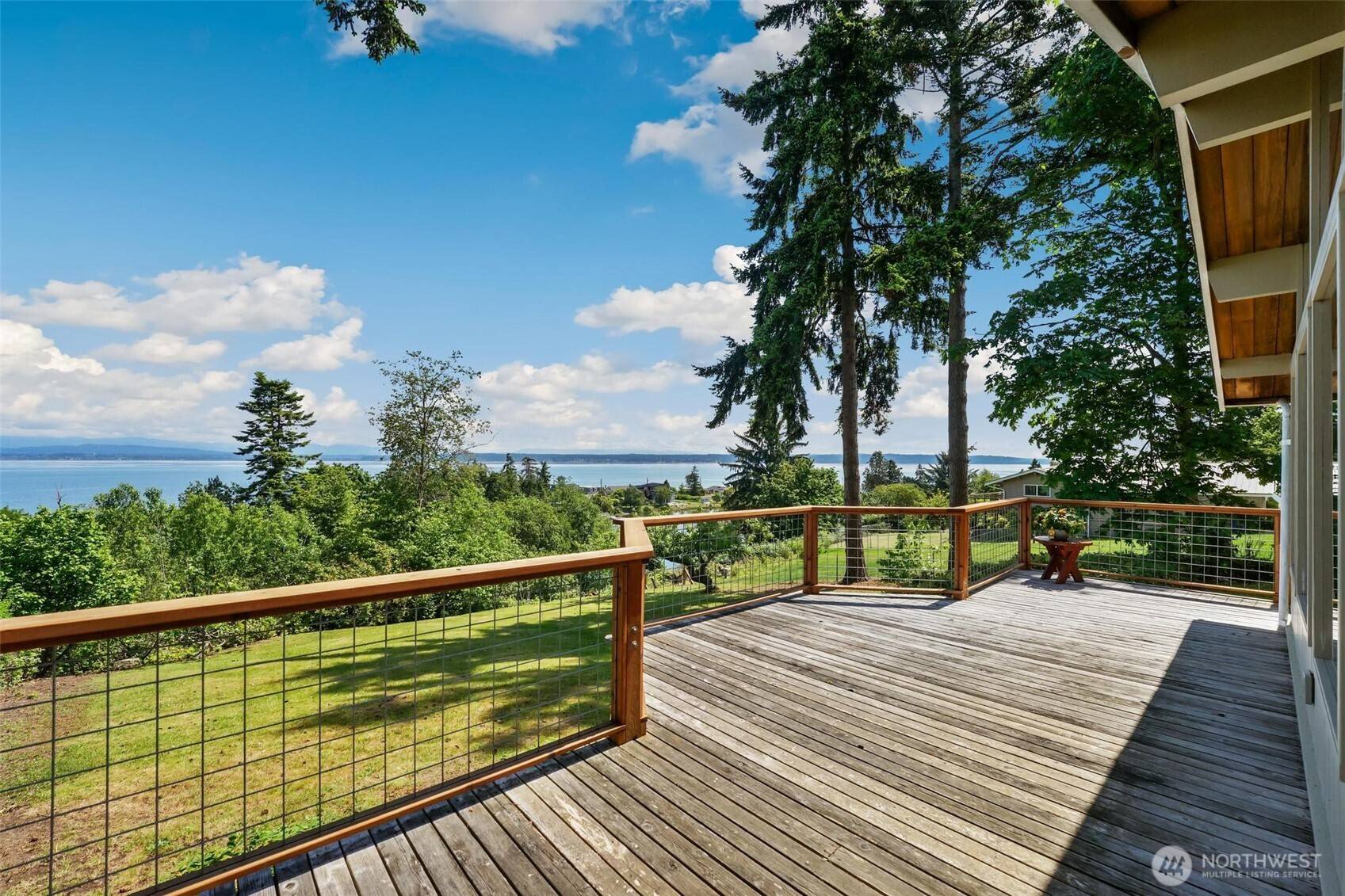 Camano Island, WA 98282,1337 Country Club DR