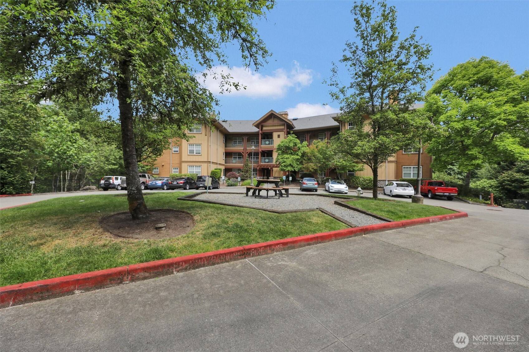 Issaquah, WA 98027,1000 Cabin Creek LN SW #C203