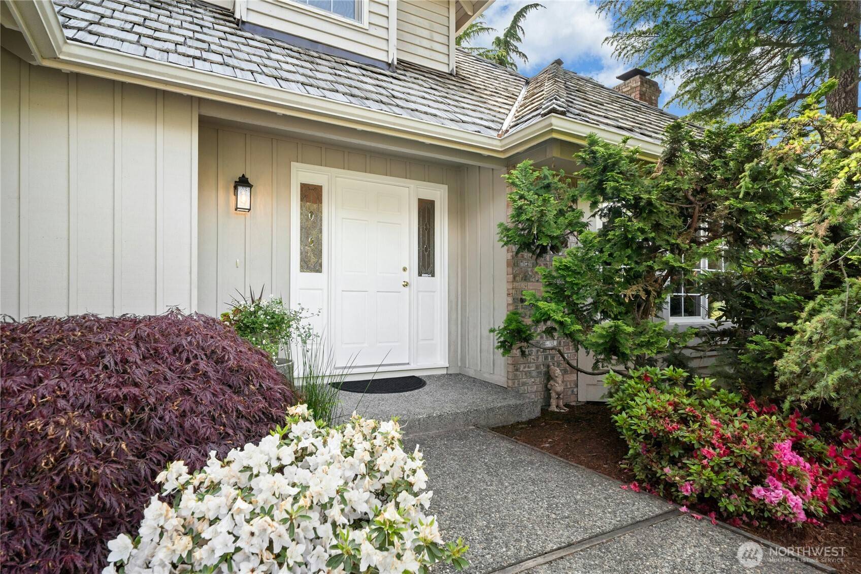 Bellevue, WA 98006,17217 SE 47TH ST