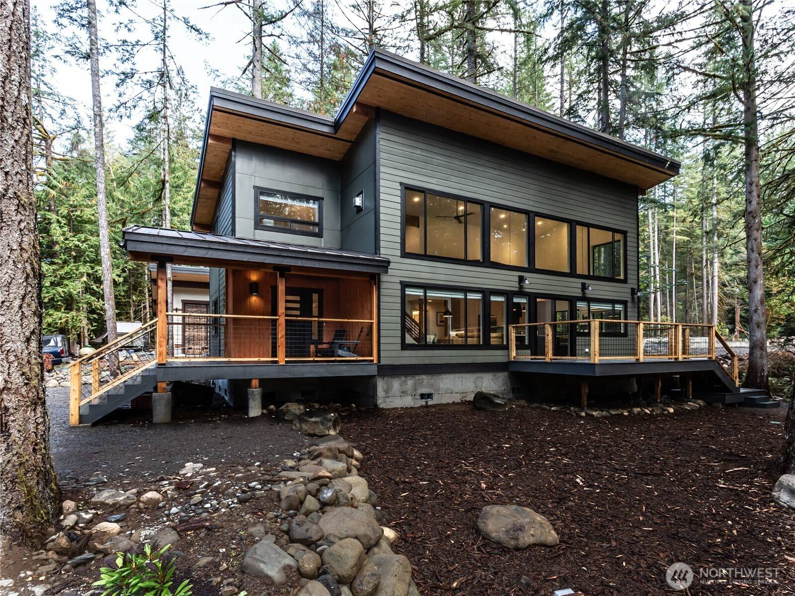 Glacier, WA 98244,7400 Miller WAY