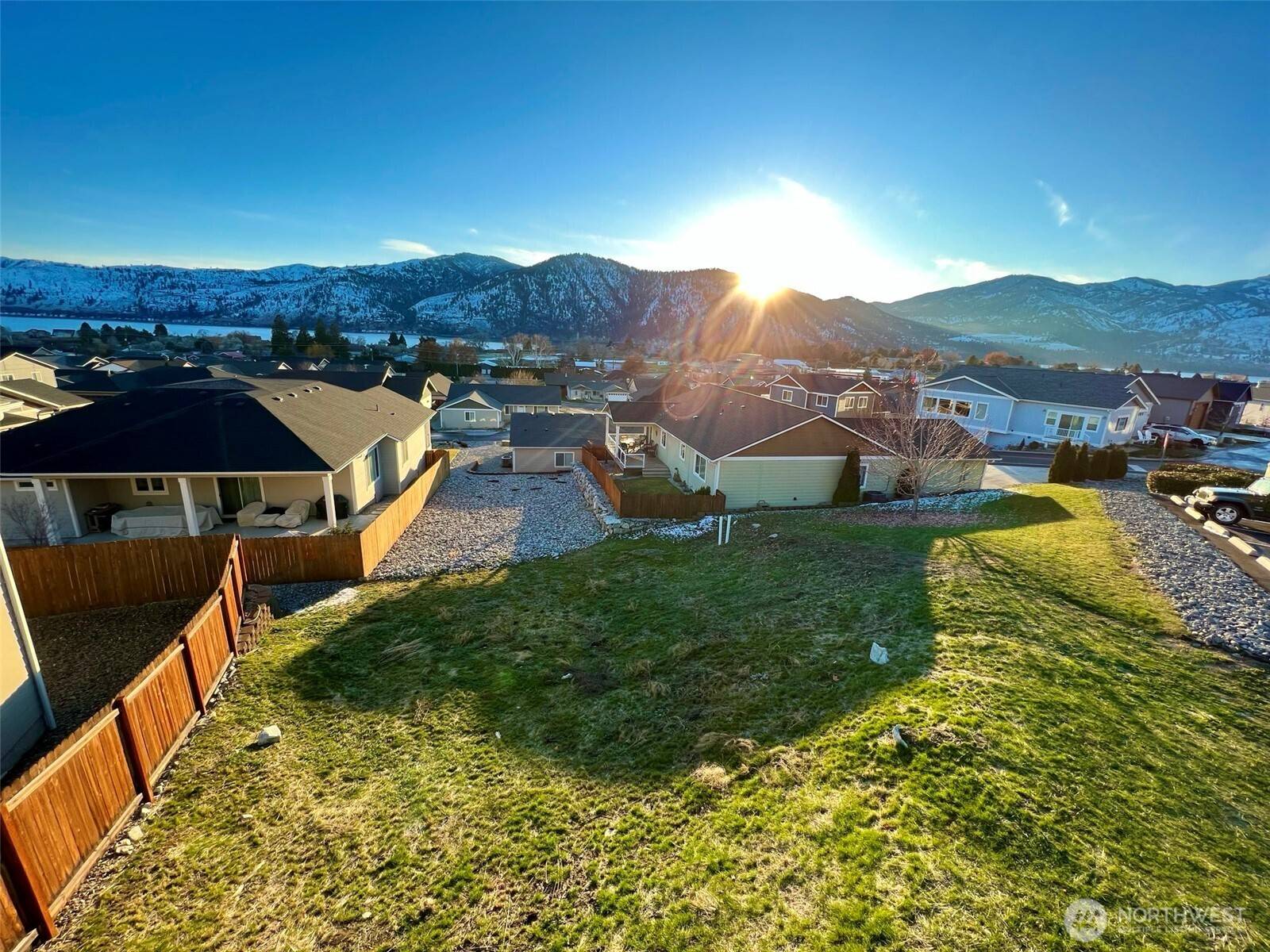 Manson, WA 98831,516 Village DR