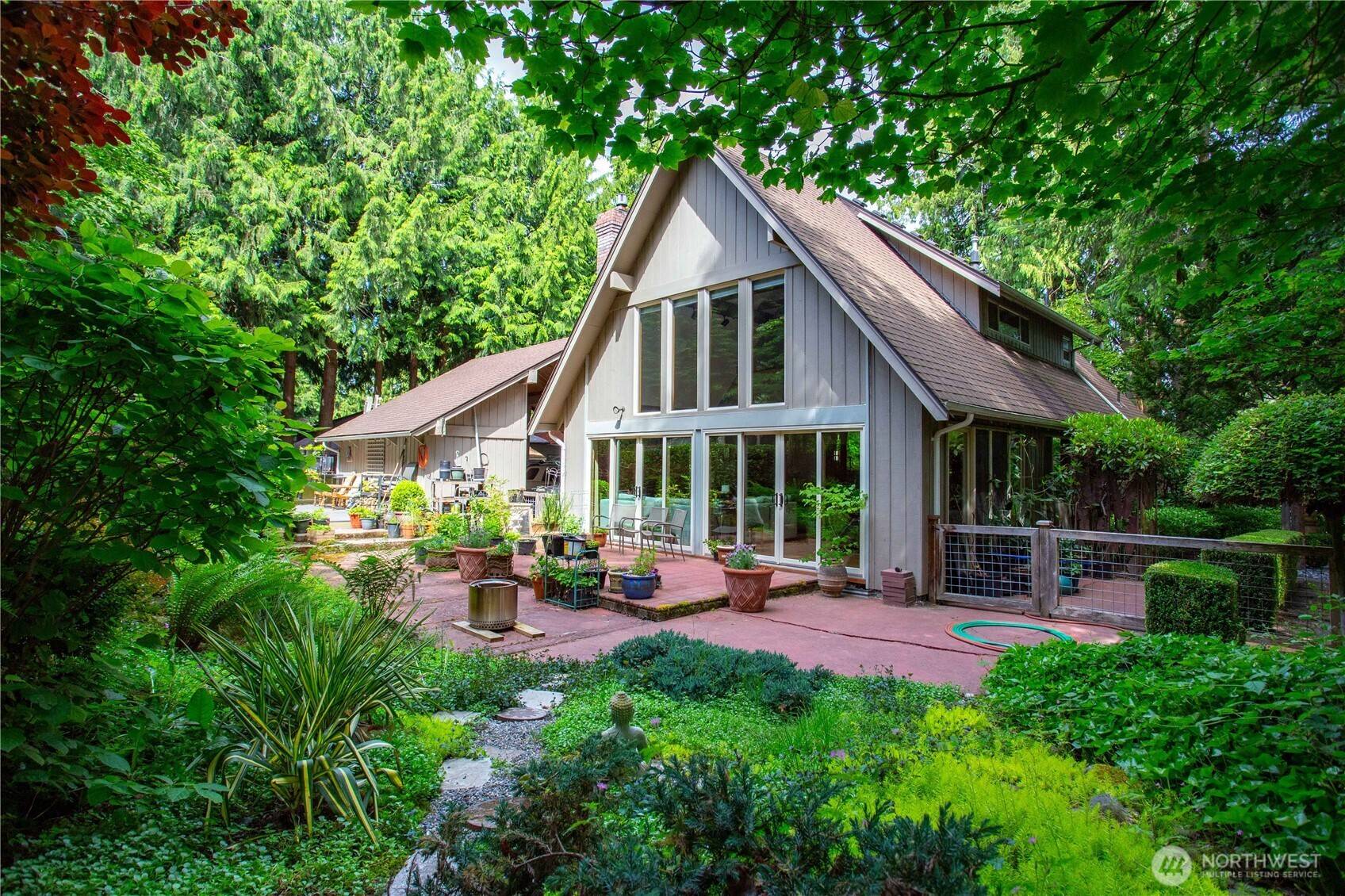 Mount Vernon, WA 98273,505 Upland PL