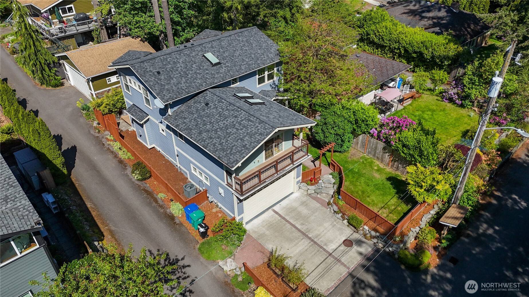 Shoreline, WA 98133,15255 Fremont AVE N