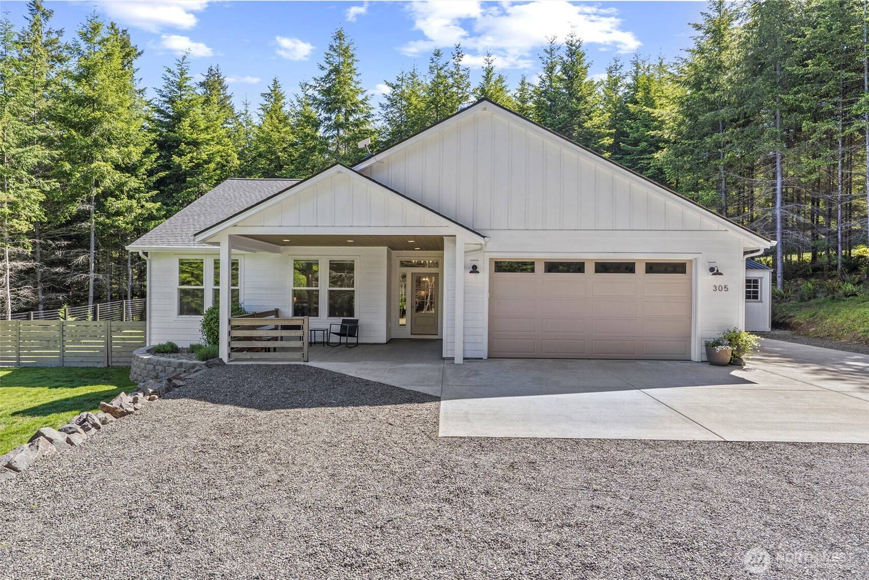 Castle Rock, WA 98611,305 Thimbleberry Drive