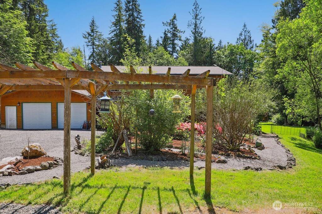 Poulsbo, WA 98370,1863 NW Vaa RD